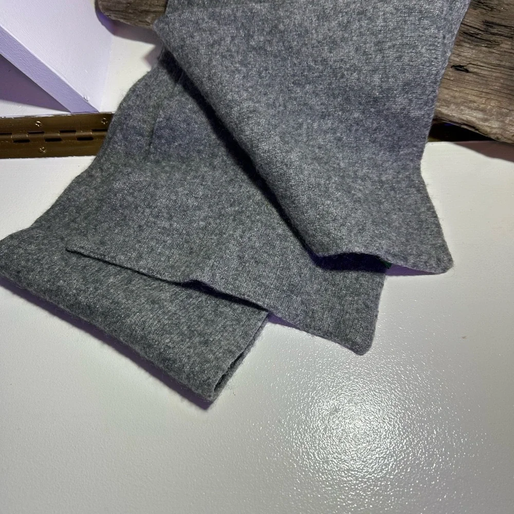 Gray Wool‎ Scarf
